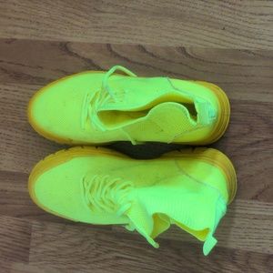Neon yellow sneaker books 9.5
